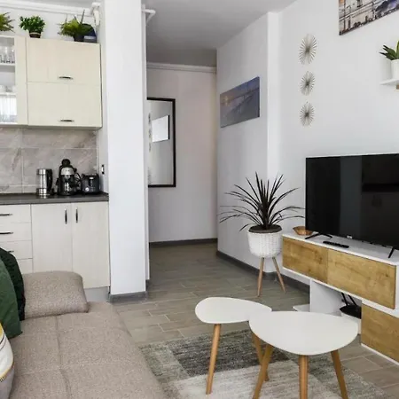 Apartament Alezzi Nautica Năvodari